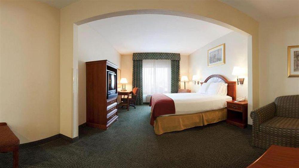 Holiday Inn Express Hotel & Suites Canton By Ihg Buitenkant foto