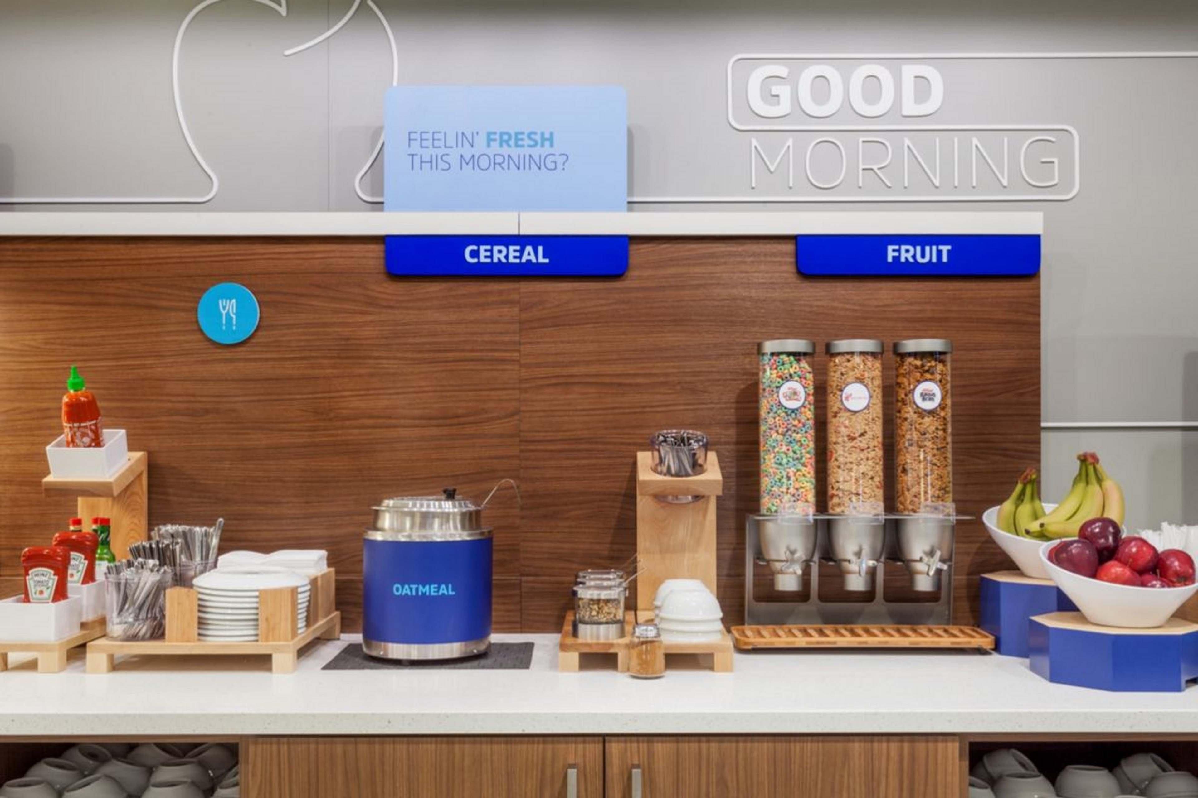 Holiday Inn Express Hotel & Suites Canton By Ihg Buitenkant foto