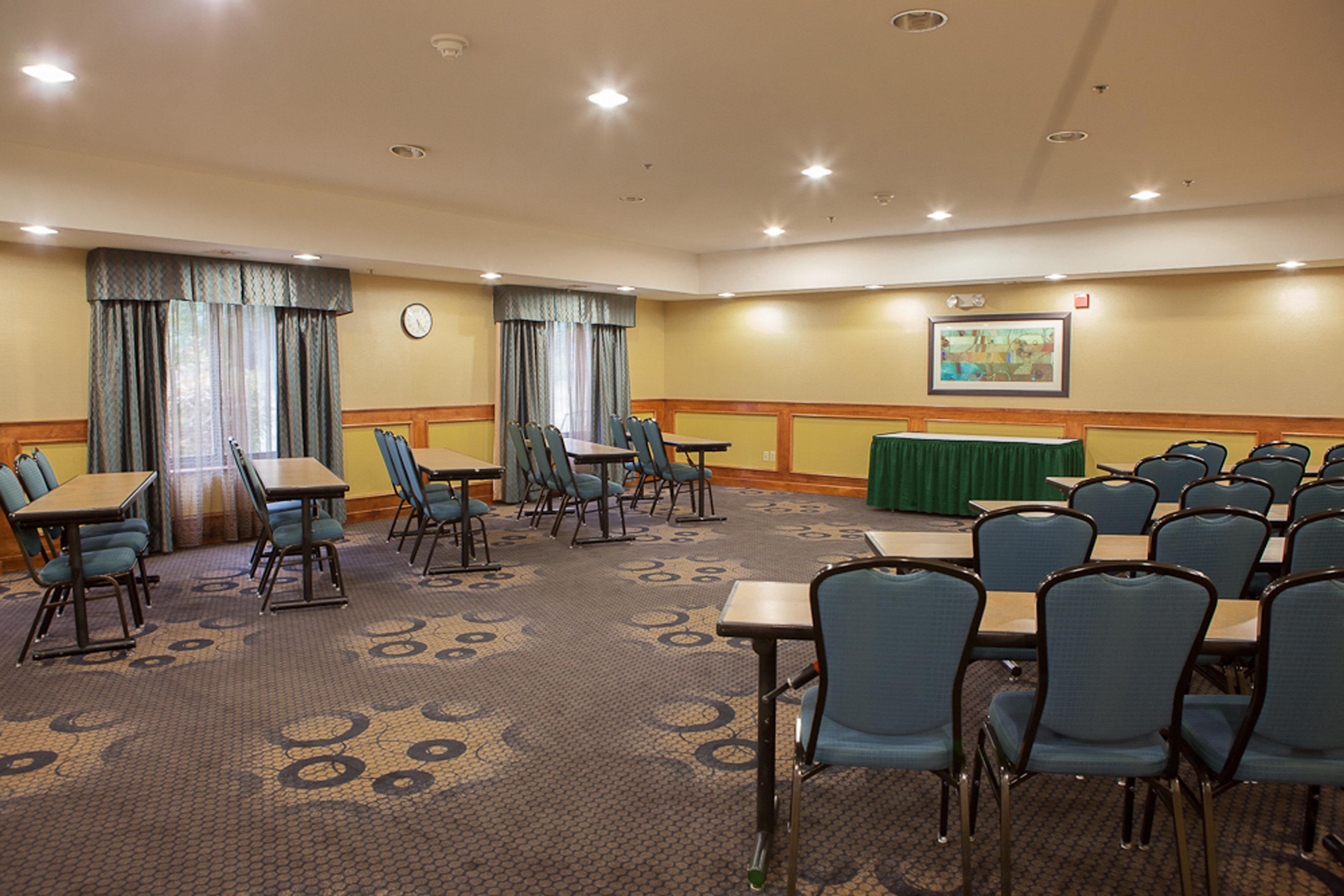 Holiday Inn Express Hotel & Suites Canton By Ihg Buitenkant foto