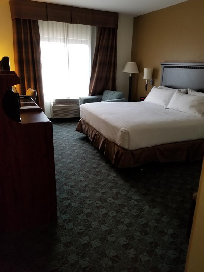 Holiday Inn Express Hotel & Suites Canton By Ihg Buitenkant foto