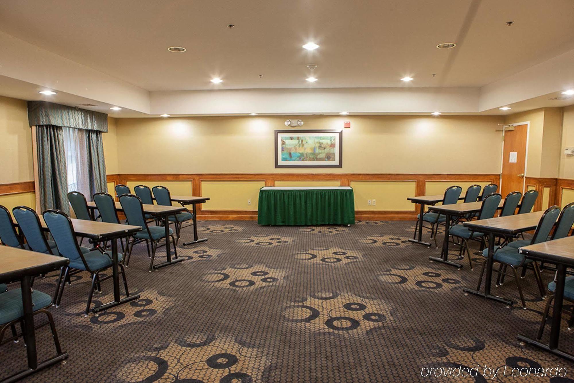 Holiday Inn Express Hotel & Suites Canton By Ihg Buitenkant foto